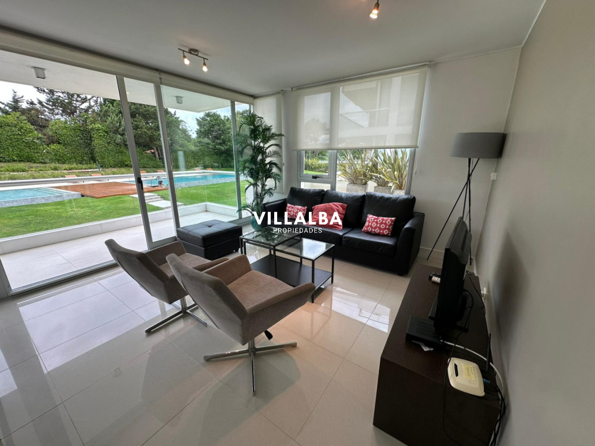 Apartamento ID.3895 - Apartamento en venta - 2 dormitorios en Roncón del Indio 