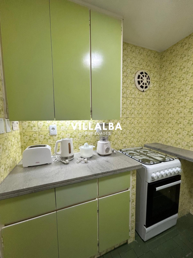 Apartamento ID.4266 - Oportunidad - Alquiler anual 2 dormitorios. 