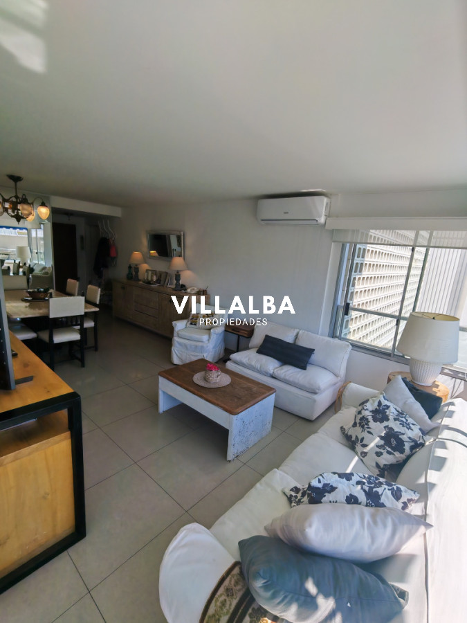 Apartamento ID.4098 - Departamento en venta 2 y servicio- Reciclado- 