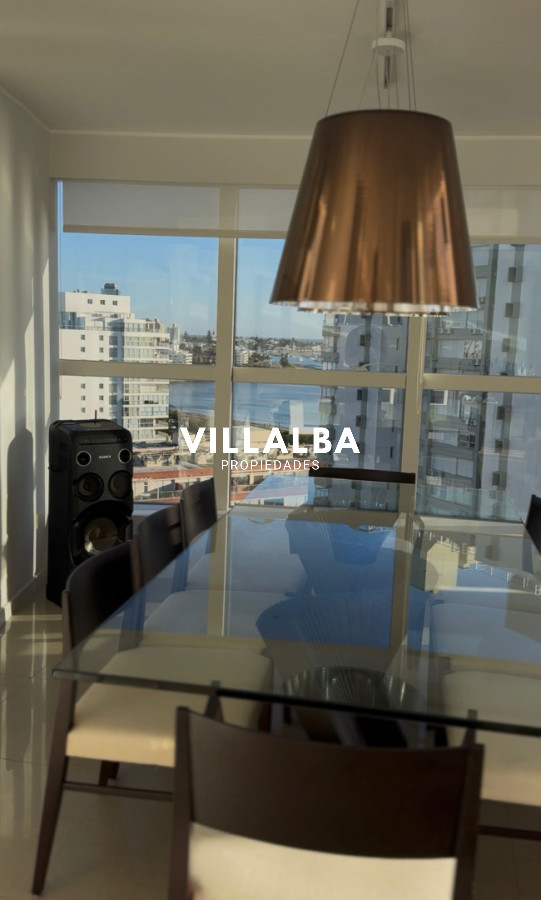 Apartamento ID.4469 - Alexander Collection 3 dormitorios mas dependencia en venta