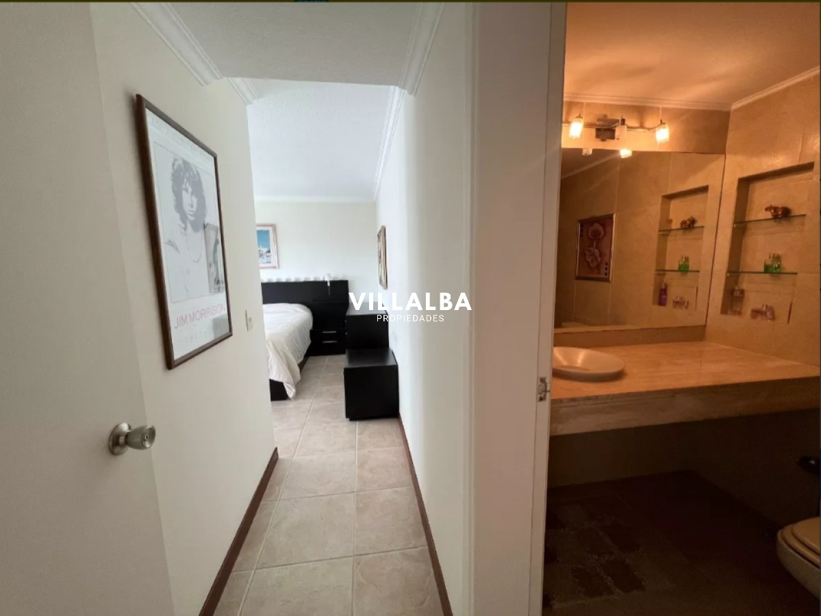 Apartamento ID.3192 - Excelente apartamento de 3 Dormitorios frente al mar, Playa Mansa 