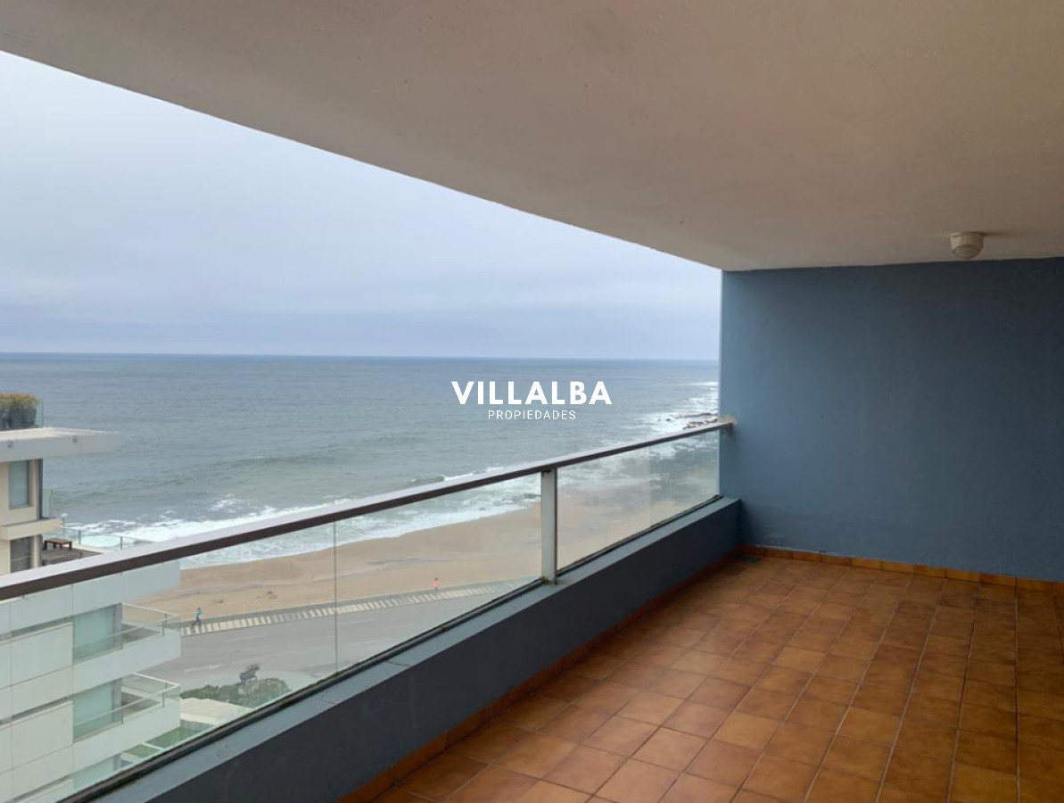 Apartamento ID.3618 - 3 suites + dependencia, 2 garajes. Vista espectacular