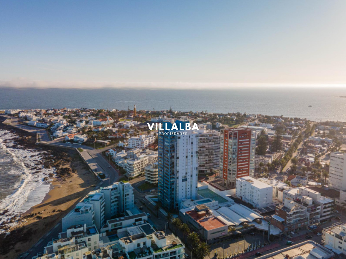 Apartamento ID.3617 - PUNTA DEL ESTE VENTA DEPARTAMENTO GARDEN TOWER 