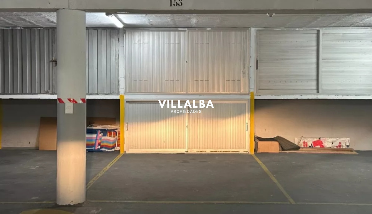 Apartamento ID.3192 - Excelente apartamento de 3 Dormitorios frente al mar, Playa Mansa 