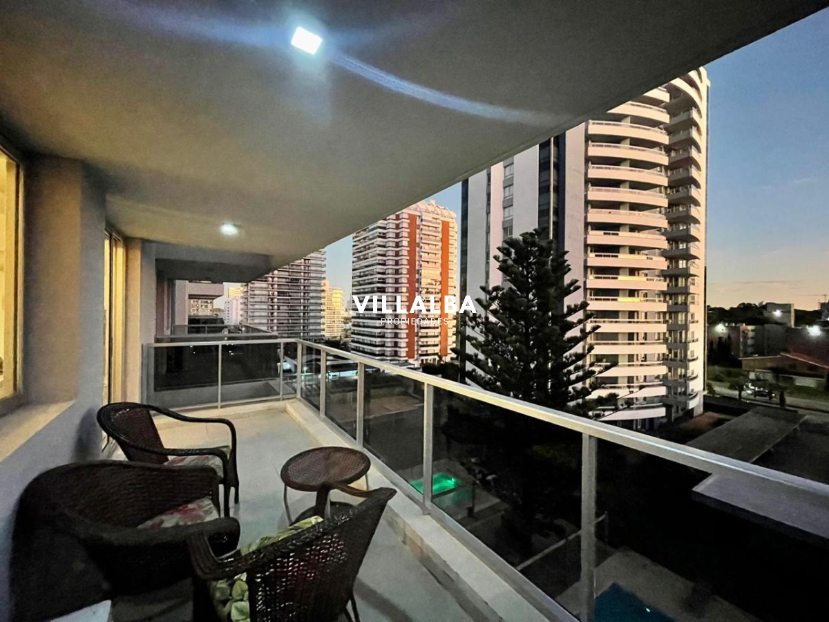 Apartamento ID.2394 - Espectacular unidad de 2 dormitorios