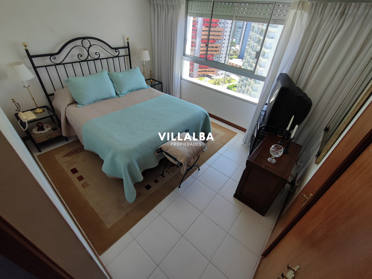 Apartamento ID.1850 - Ocean Tower 2 Dormitorios vista al mar