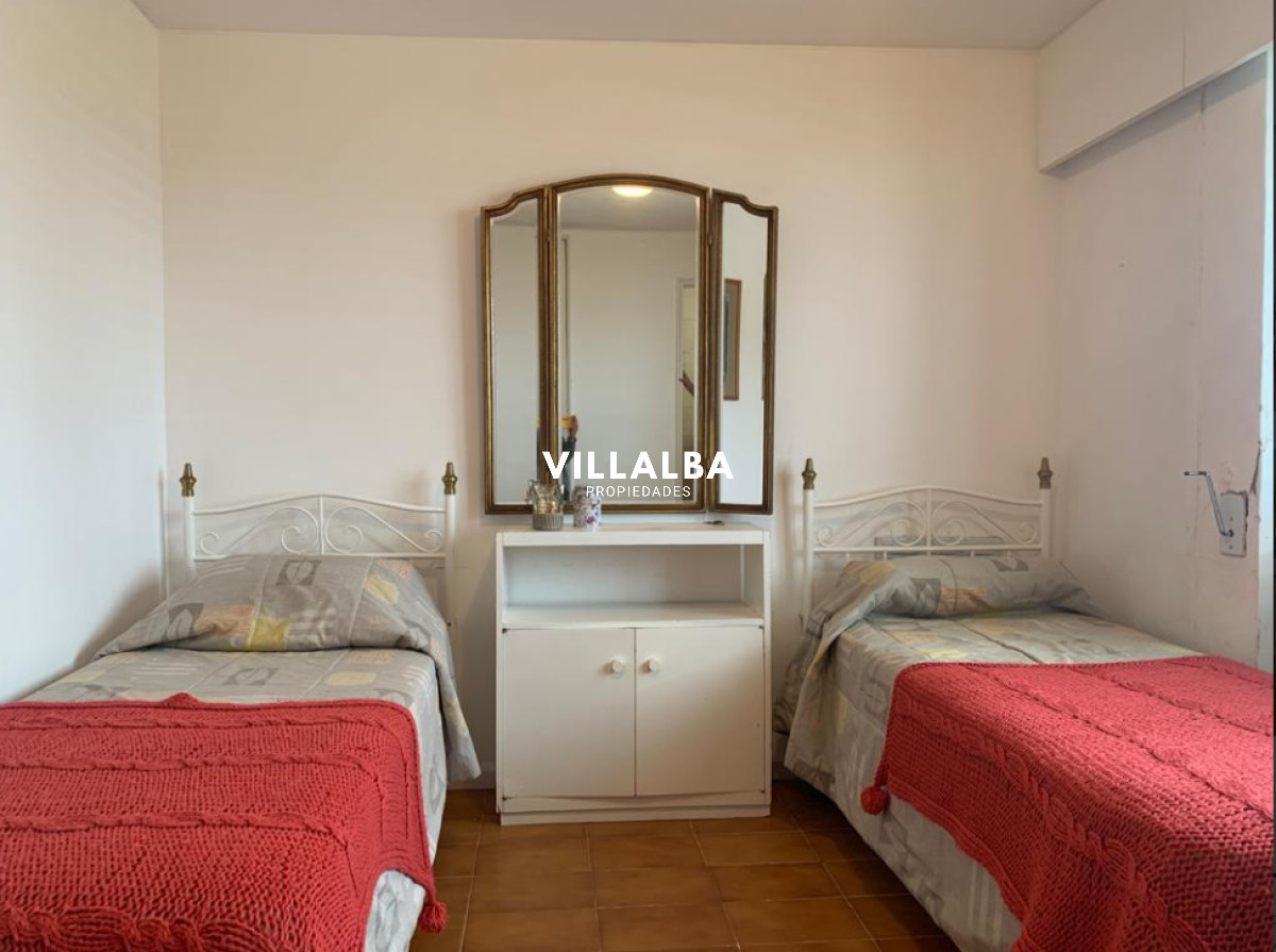 Apartamento ID.3618 - 3 suites + dependencia, 2 garajes. Vista espectacular