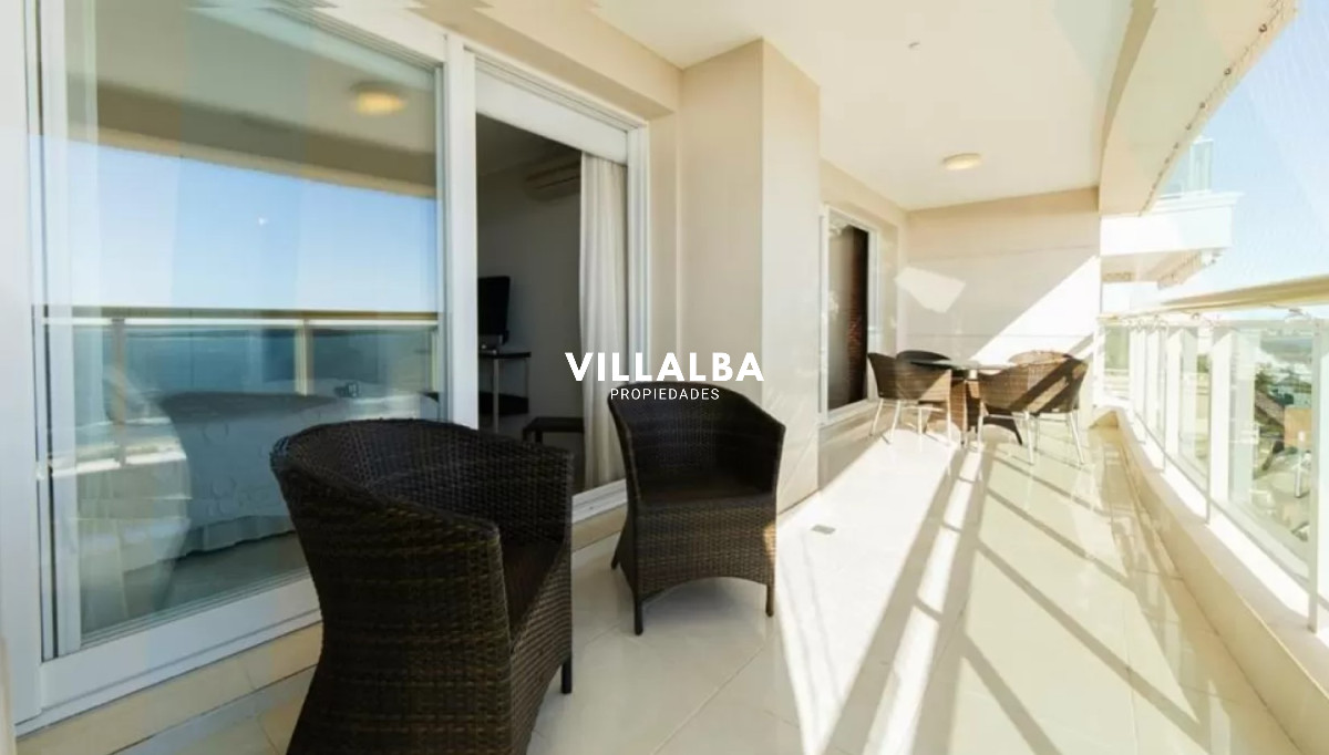 Apartamento ID.1647 - Le Jardin, 3 suites. Amplia planta