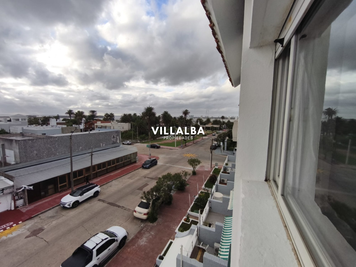 Apartamento ID.4437 - Oportunidad, 1 dormitorio y garaje. 