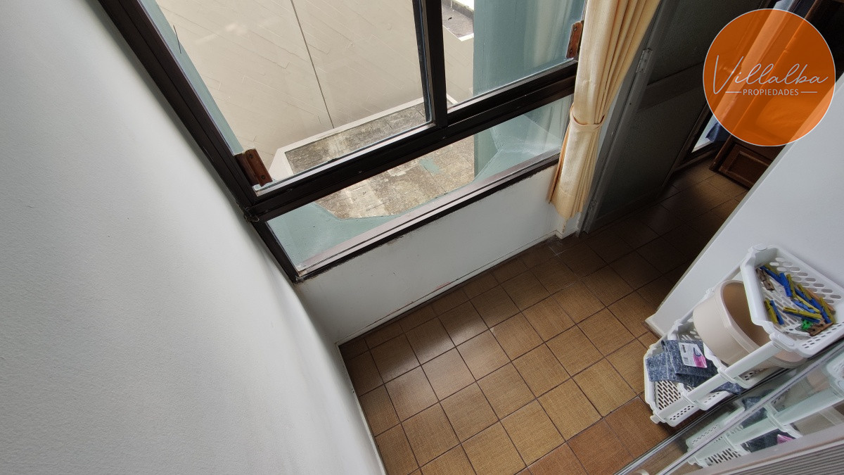 Apartamento ID.925 - BAJÓ DE PRECIO! 3 dormitorios y serv. cerca del mar