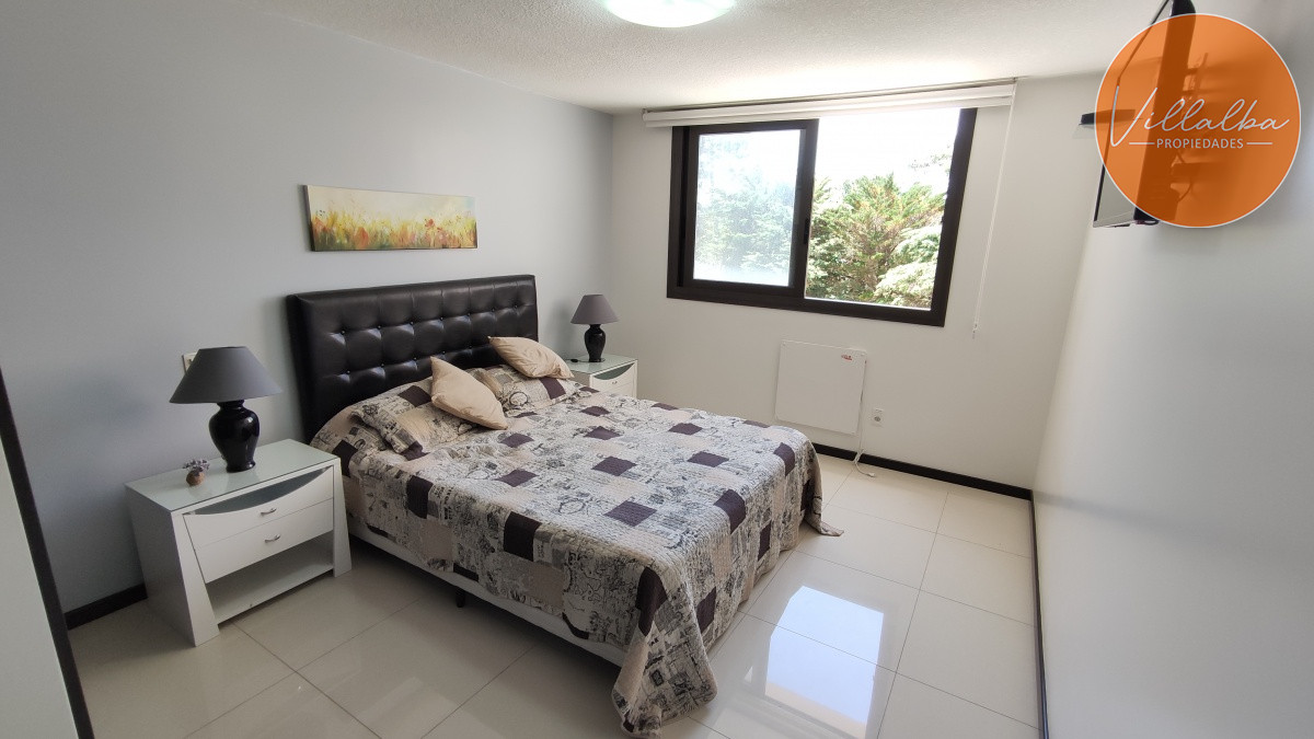 Apartamento ID.836 - Alquiler temporada! Edificio con servicios!