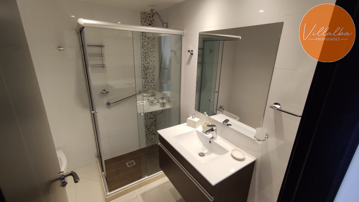 Apartamento ID.836 - Alquiler temporada! Edificio con servicios!