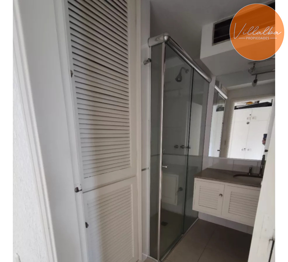 Apartamento ID.3361 - Playa Mansa. Frente al mar. 