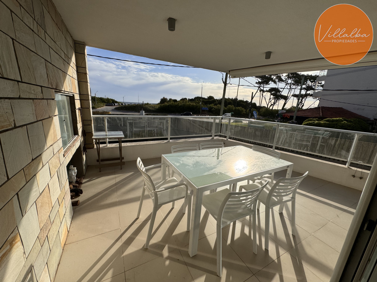 Apartamento ID.3347 - Alquiler anual, mansa - Punta del Este.