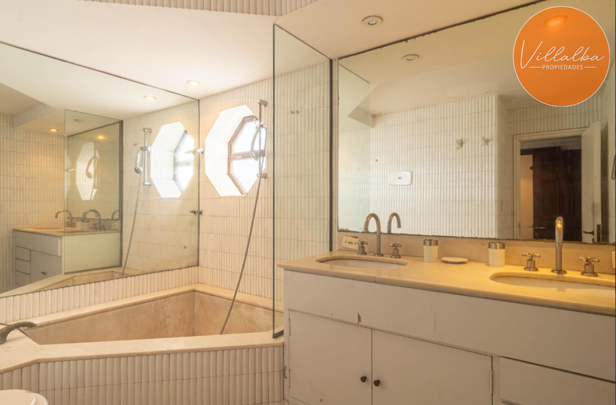 Apartamento ID.3617 - PUNTA DEL ESTE VENTA DEPARTAMENTO GARDEN TOWER 