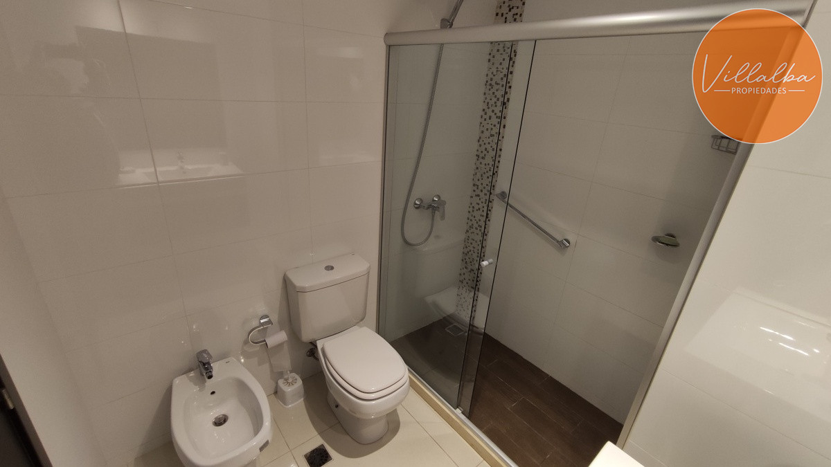 Apartamento ID.836 - Alquiler temporada! Edificio con servicios!