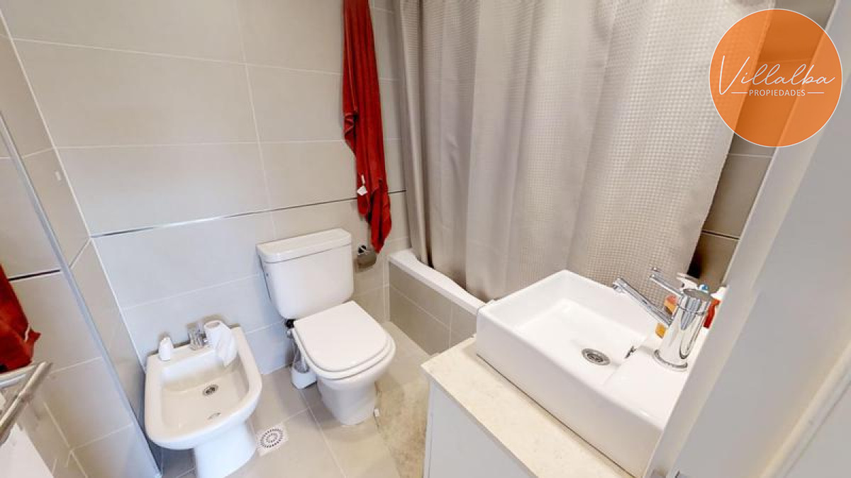Apartamento ID.41 - Oportunidad Playa Mansa 3 dormitorios.
