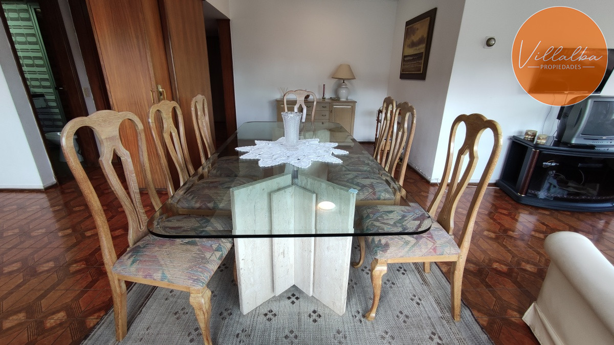Apartamento ID.925 - BAJÓ DE PRECIO! 3 dormitorios y serv. cerca del mar