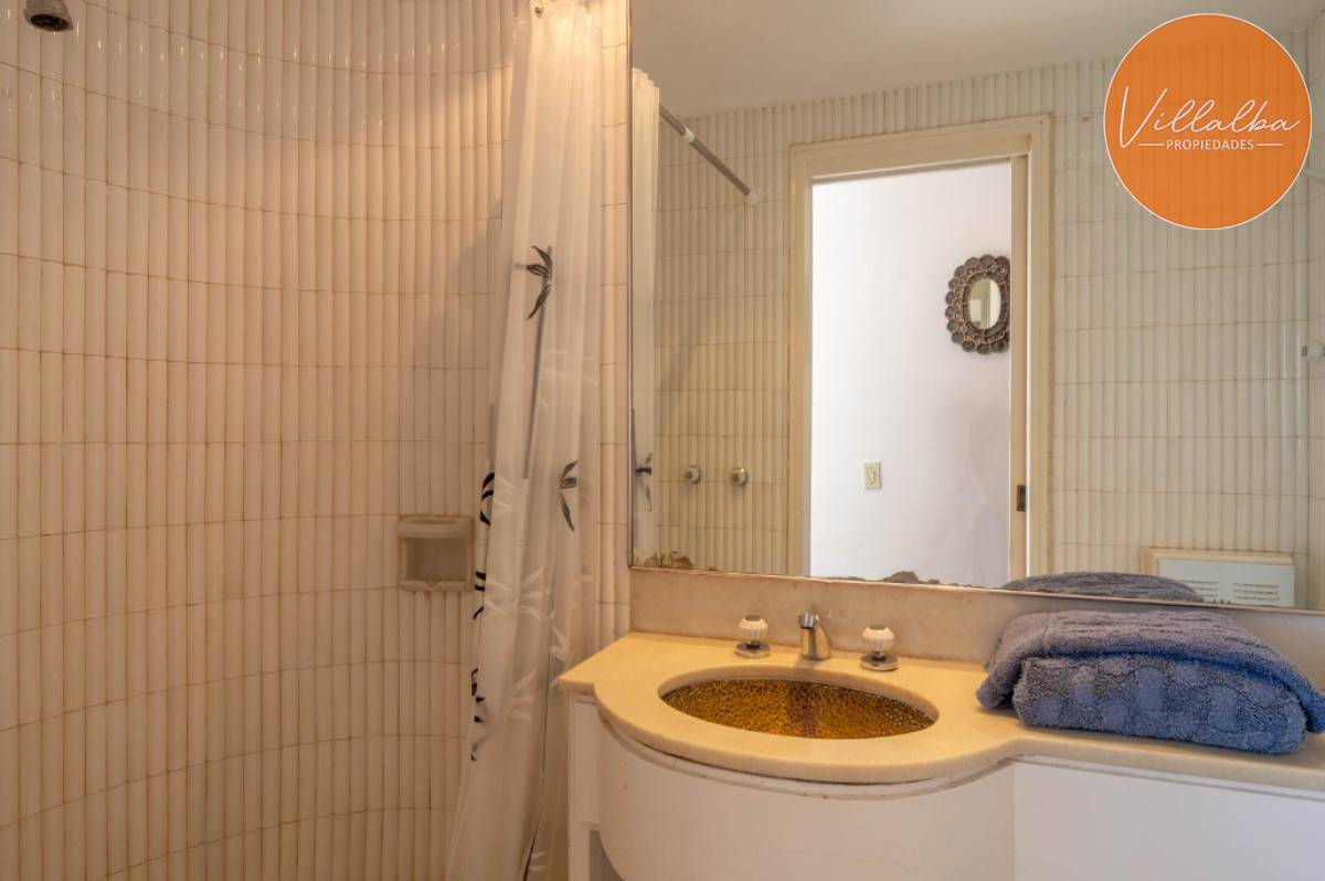 Apartamento ID.3617 - PUNTA DEL ESTE VENTA DEPARTAMENTO GARDEN TOWER 