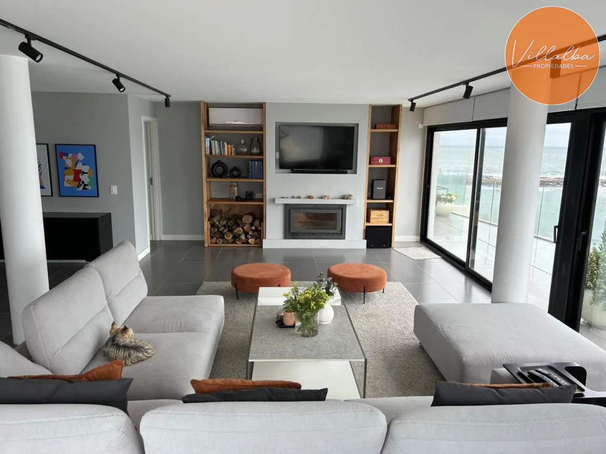 Apartamento ID.3649 - Increíble Penthouse en Primera Línea de La Brava – Península de Punta del Este