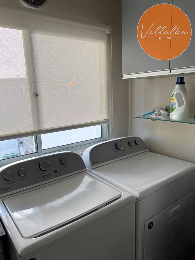 Apartamento ID.3599 - Primera línea. 3 dormitorios, terraza.