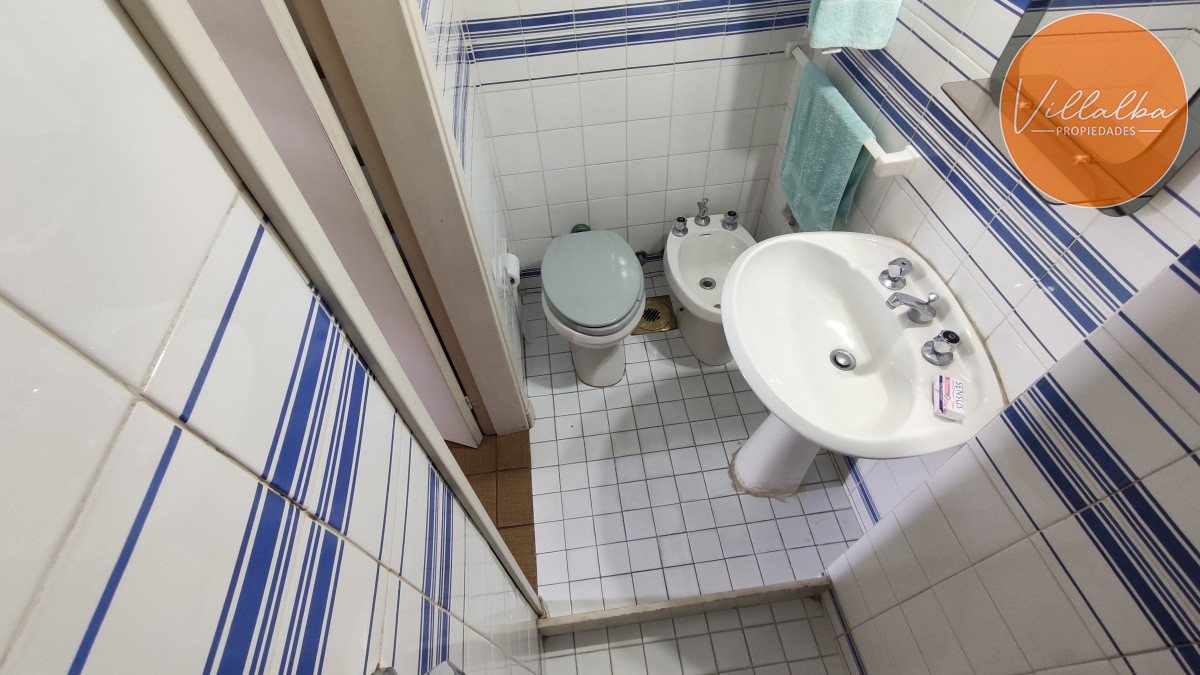 Apartamento ID.925 - BAJÓ DE PRECIO! 3 dormitorios y serv. cerca del mar