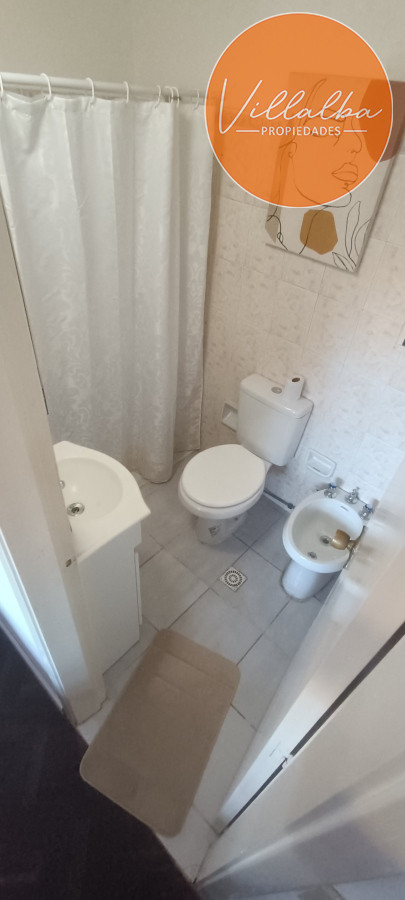 Apartamento ID.3197 - Peninsula 1 Dormitorio, Frente a la plaza de Artesanos. 