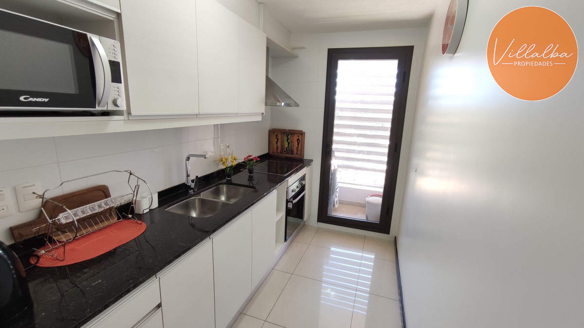 Apartamento ID.836 - Alquiler temporada! Edificio con servicios!