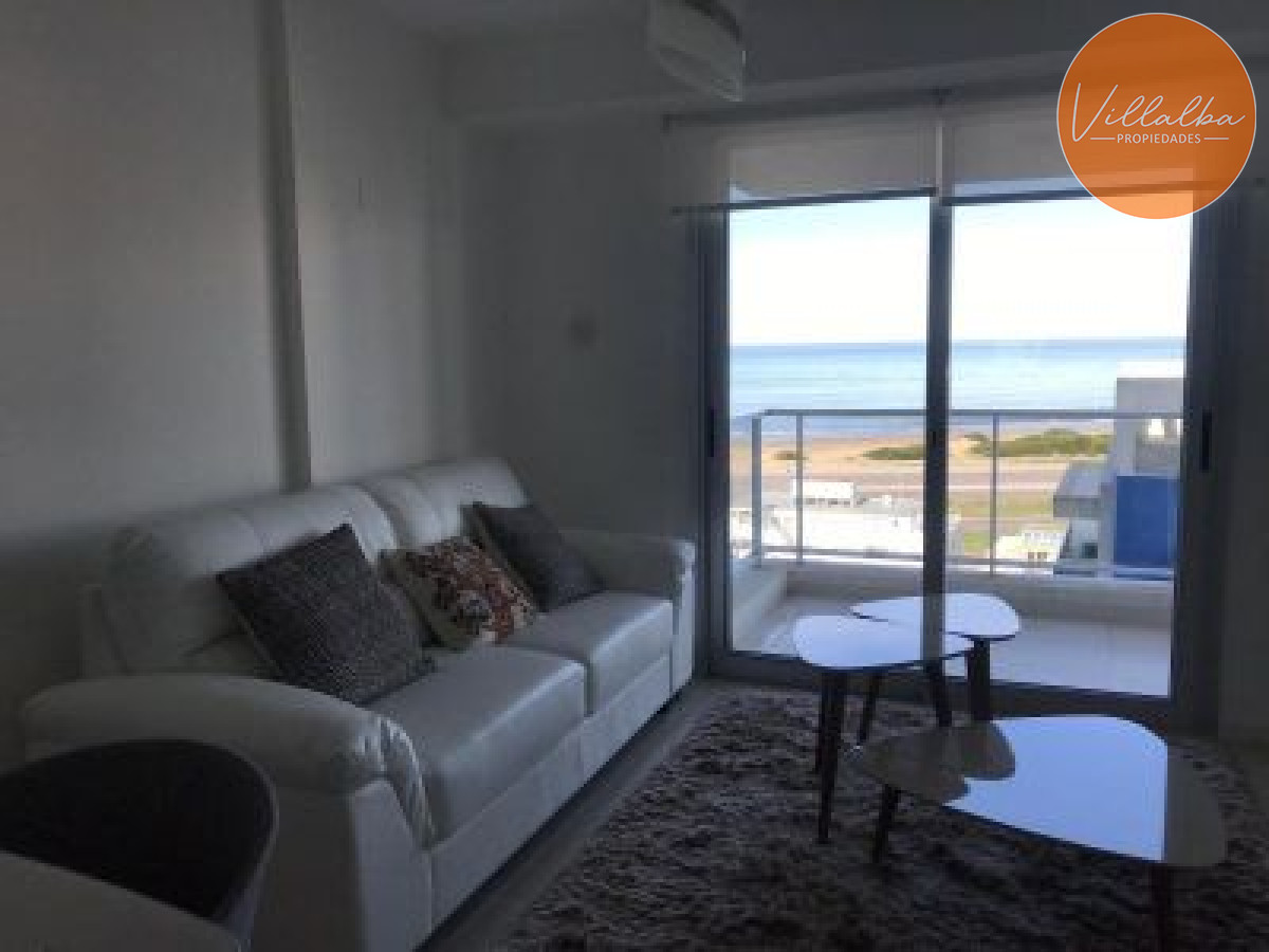 Apartamento ID.1743 - Oportunidad en venta! Vista espectacular al mar!