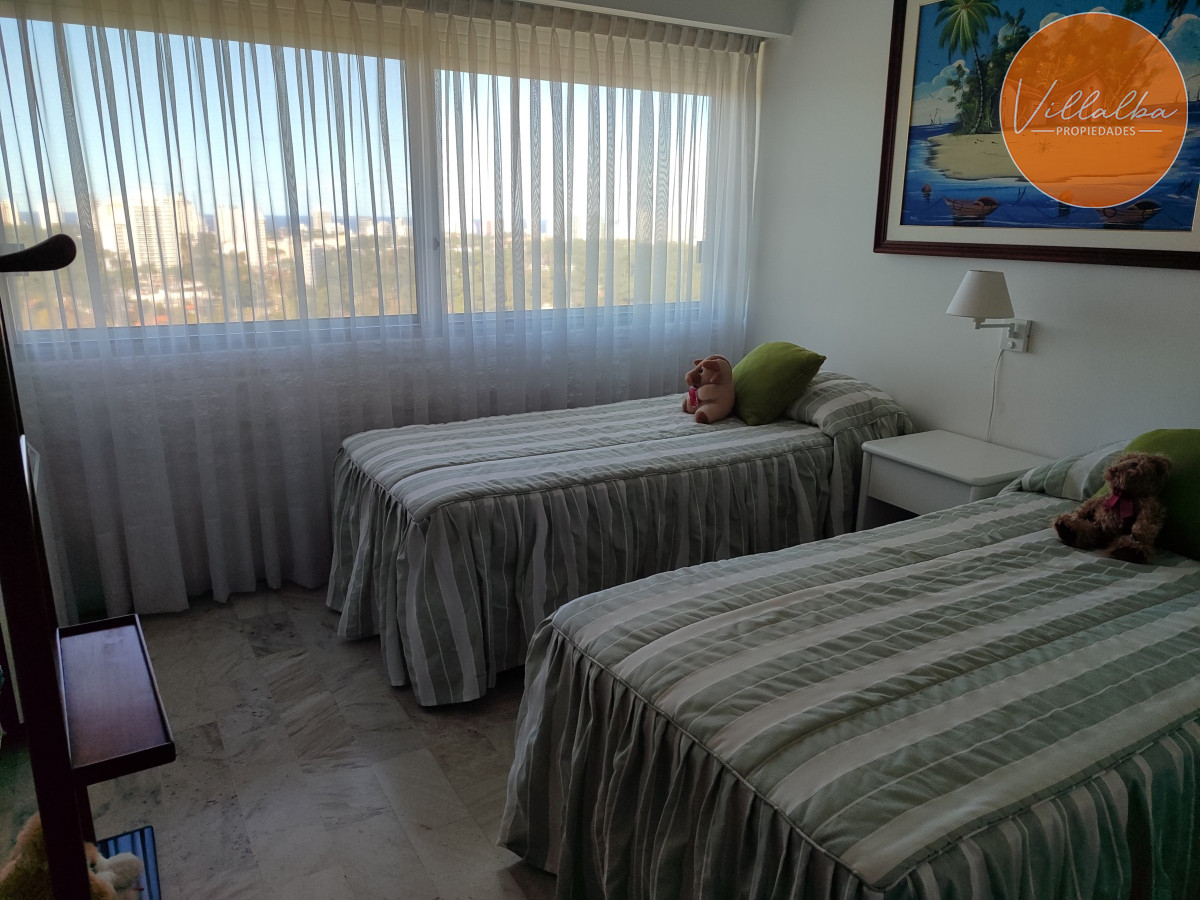 Apartamento ID.2981 - Oportunidad en venta - 3 dormitorios + dependencia! 