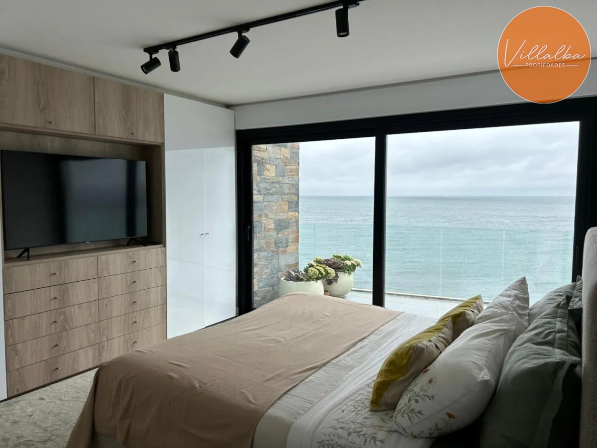 Apartamento ID.3649 - Increíble Penthouse en Primera Línea de La Brava – Península de Punta del Este