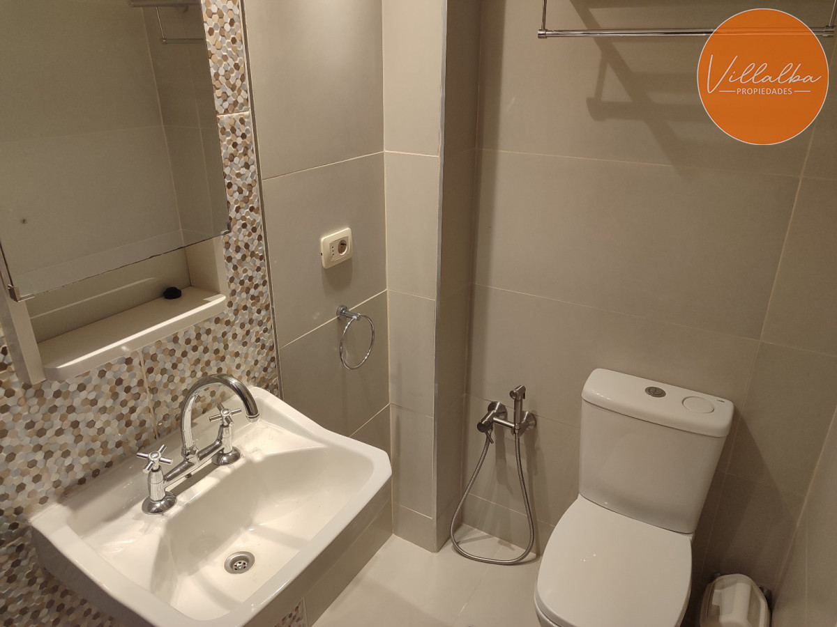 Apartamento ID.2878 - Playa Mansa. Frente al mar. 