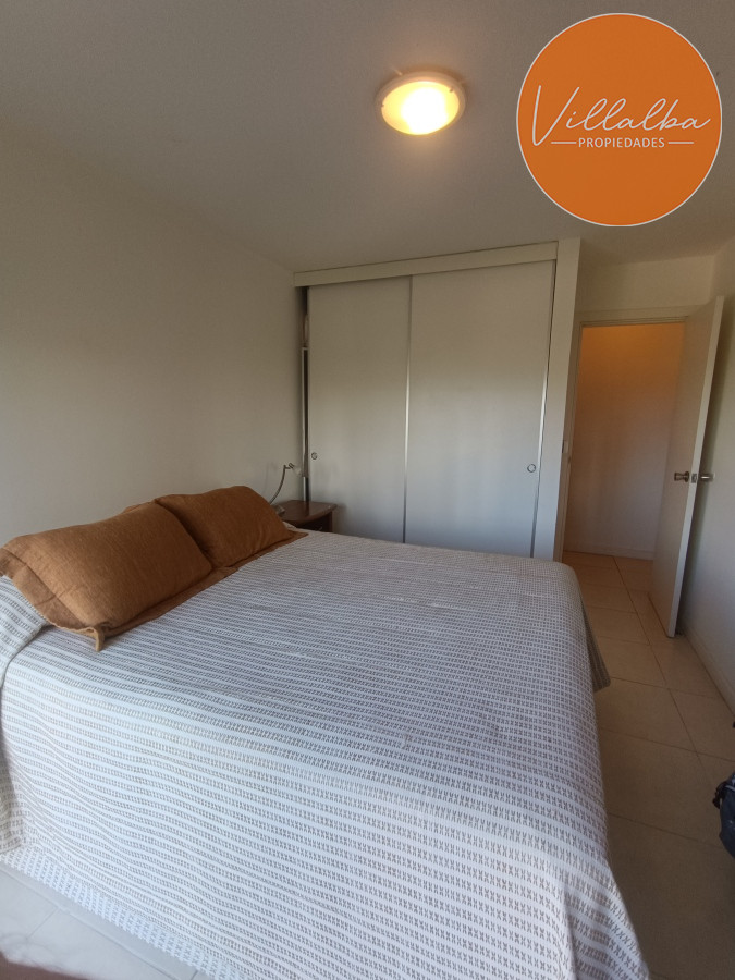 Apartamento ID.3216 - Espectacular depatamento en playa mansa con terraza grande y parrillero propio. 