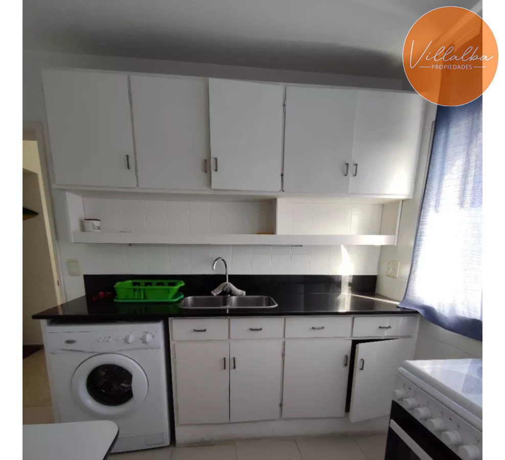 Apartamento ID.3361 - Playa Mansa. Frente al mar. 