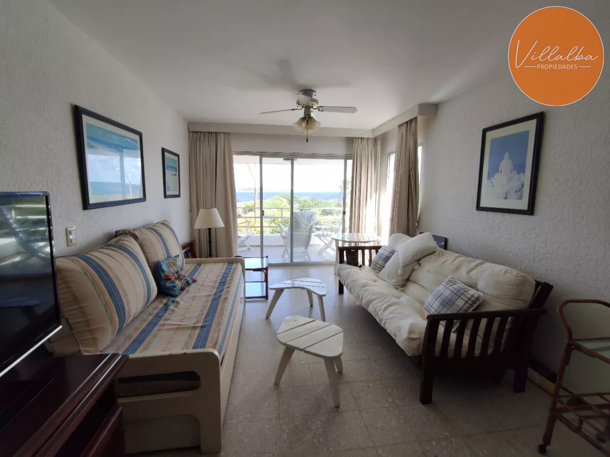 Apartamento ID.3361 - Playa Mansa. Frente al mar. 