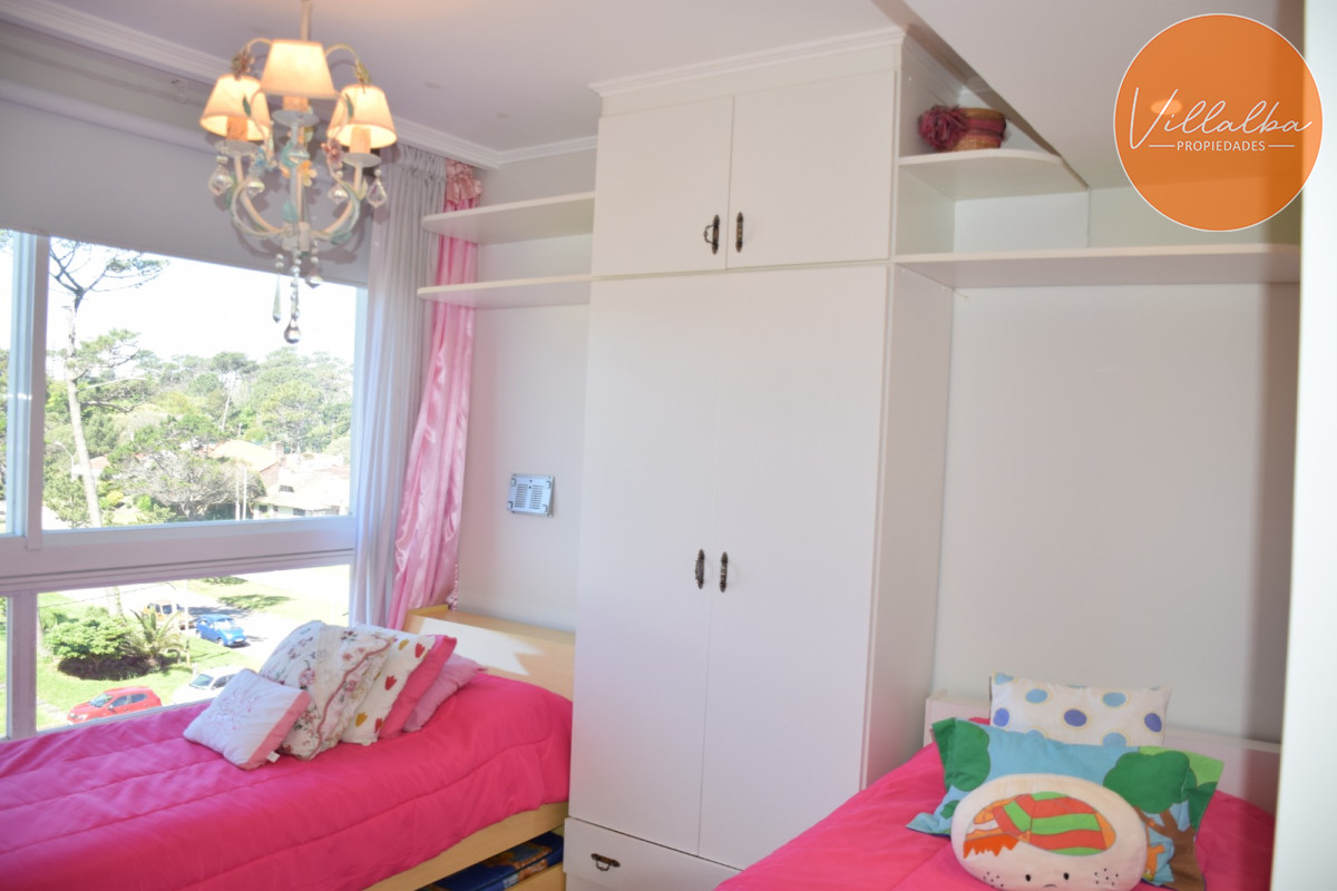 Apartamento ID.264 - Departamento de 3 dormitorios con vista espectacular  Le Jardin, Punta del Este