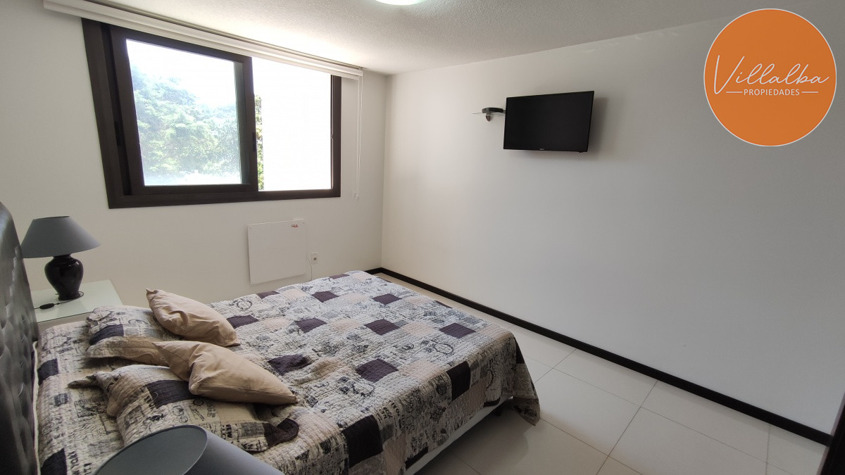 Apartamento ID.836 - Alquiler temporada! Edificio con servicios!