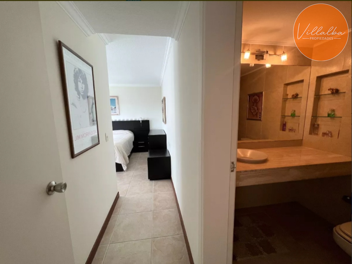 Apartamento ID.3192 - Excelente apartamento de 3 Dormitorios frente al mar, Playa Mansa 