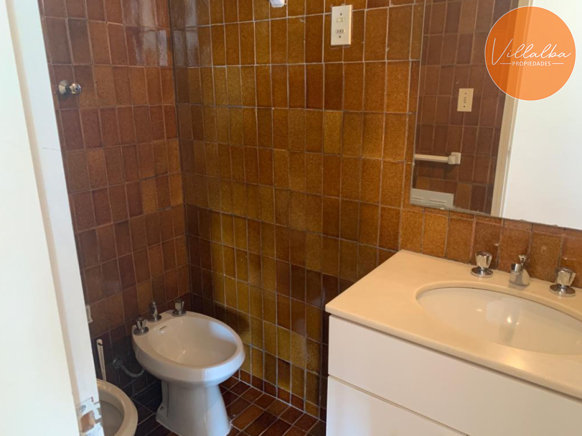 Apartamento ID.3618 - 3 suites + dependencia, 2 garajes. Vista espectacular
