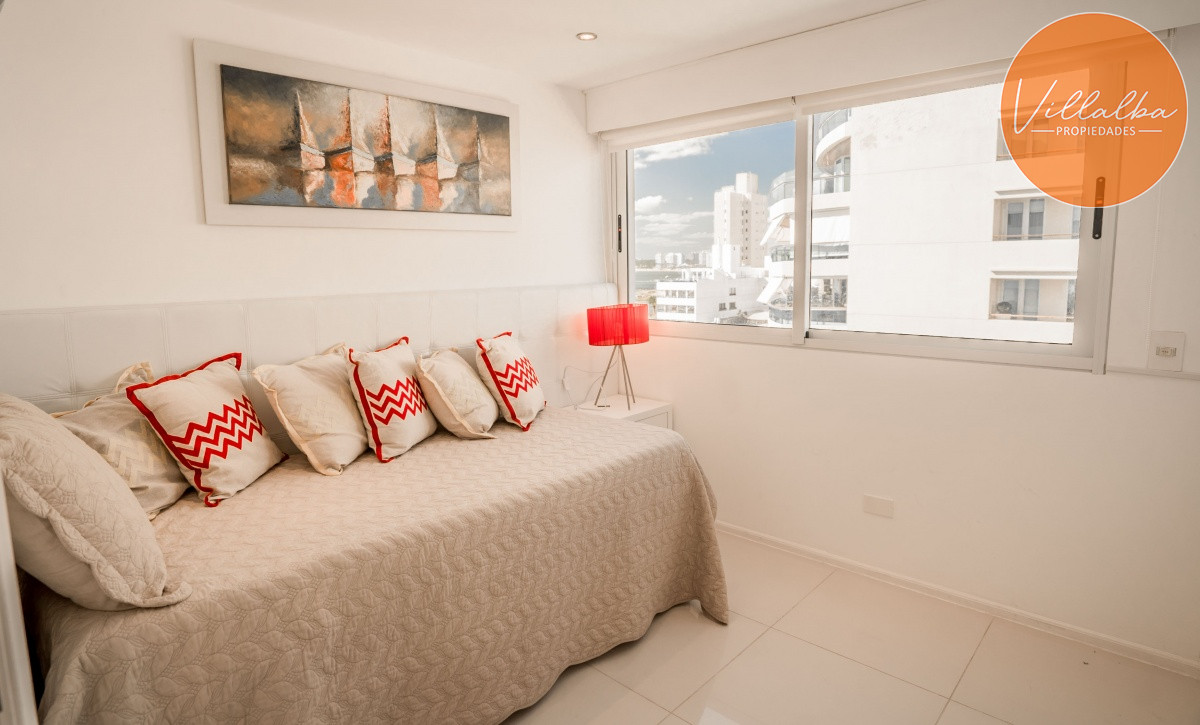 Apartamento ID.146 - Espectacular vista al puerto de Punta del Este. 