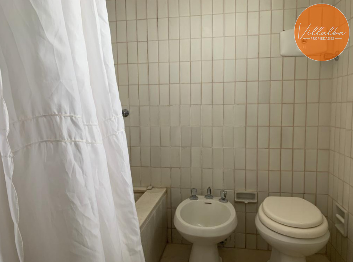 Apartamento ID.3618 - 3 suites + dependencia, 2 garajes. Vista espectacular