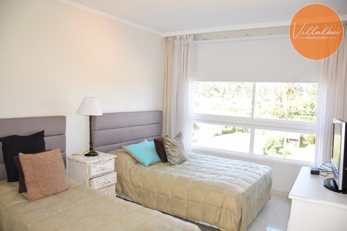 Apartamento ID.264 - Departamento de 3 dormitorios con vista espectacular  Le Jardin, Punta del Este