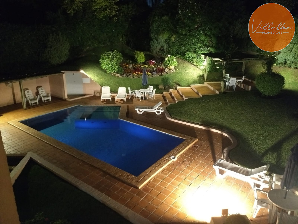 Apartamento ID.2452 - Apartamento en venta, Punta del este 200 mts del Mar