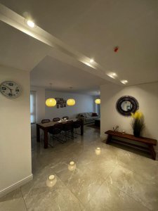 Apartamento 2 dormitorios 2 baños en torre de categoria