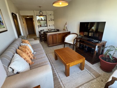 Apartamento en Península con excelente ubicación