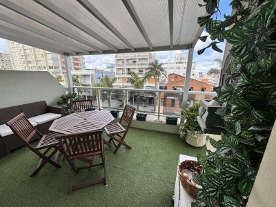 Alquiler de temporada - Apartamento 3 dormitorios en Península, Punta del Este