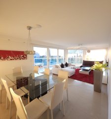 Espectacular Apartamento de 4 Dormitorios a metros de la rambla, playa mansa.