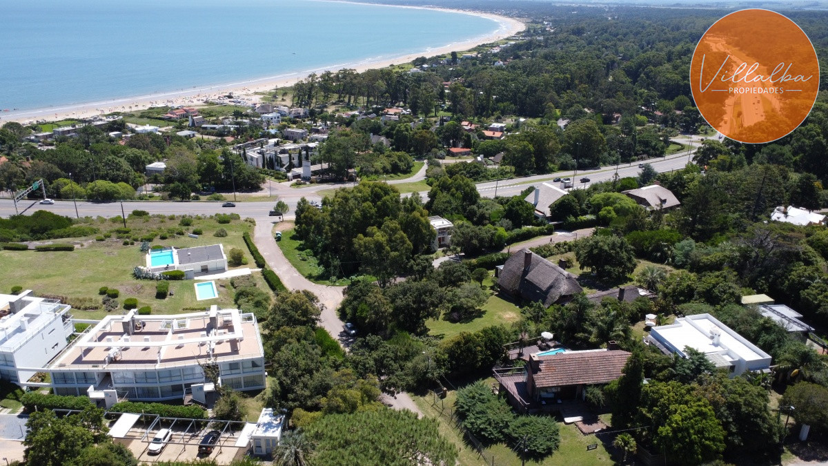 Lomo de la Ballena - GoPunta - Portal Inmobiliario de Punta del Este - Maldonado