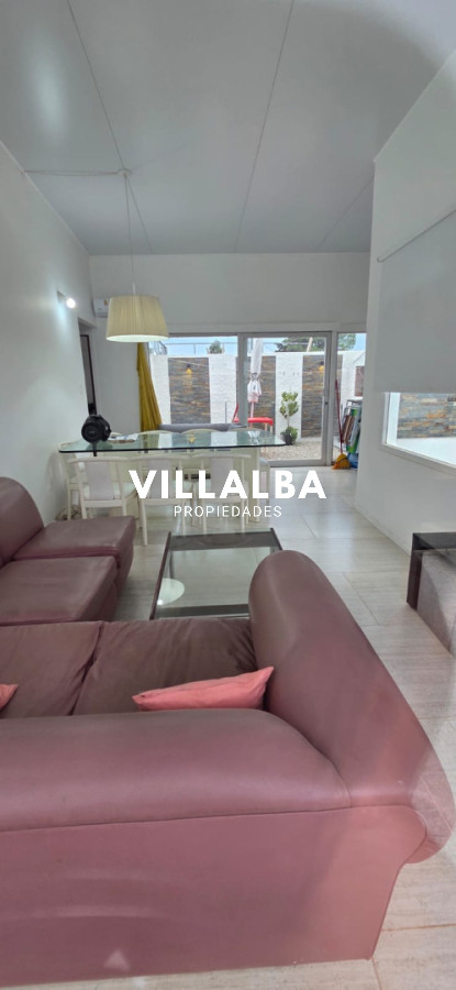 Casa ID.4766 - Casa 2 dormitorios 2 baños venta 