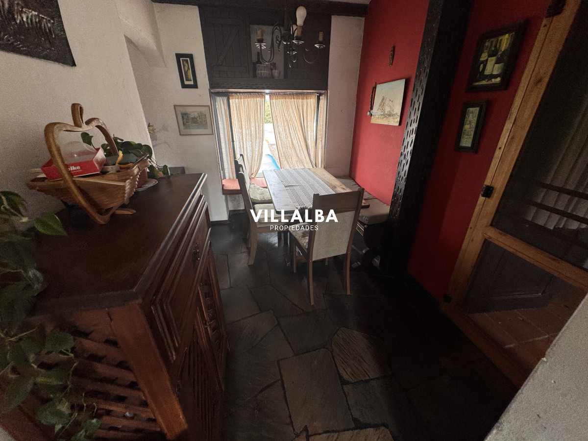 Casa ID.3452 - Casa con renta en zona céntrica de Maldonado Ideal para inversión o vivienda